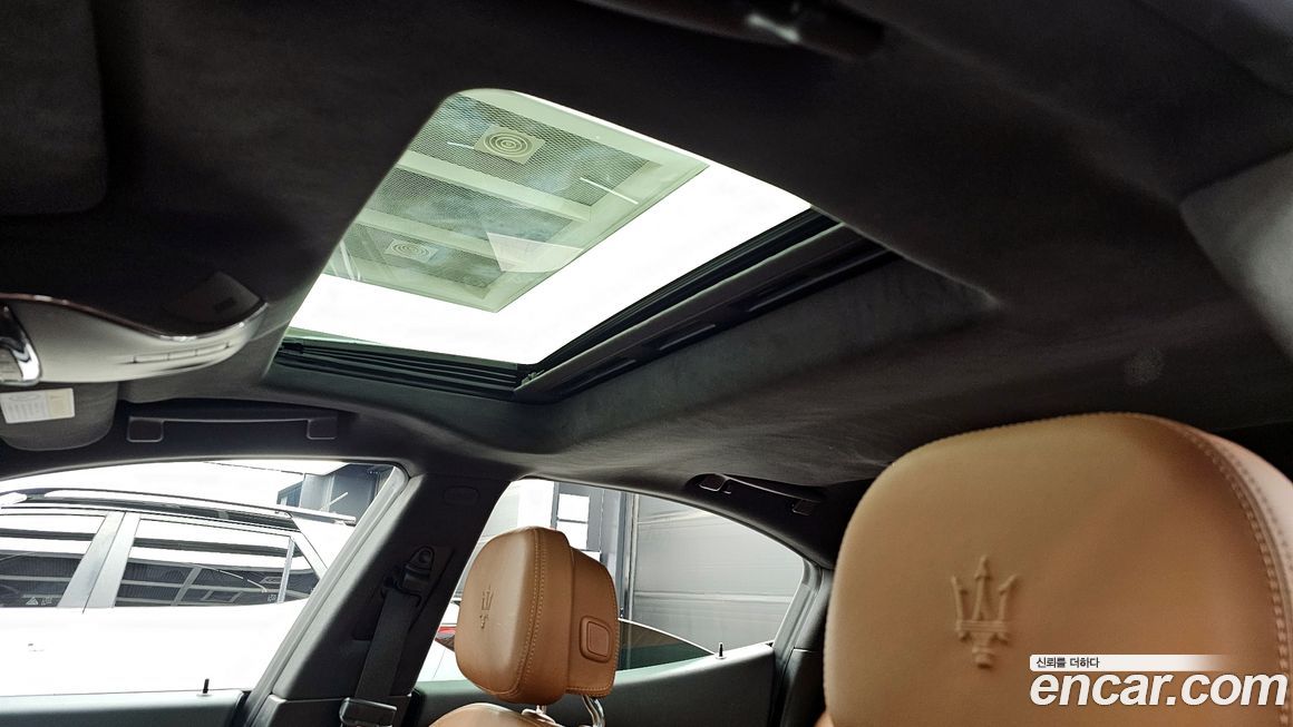 Maserati Ghibli 2016