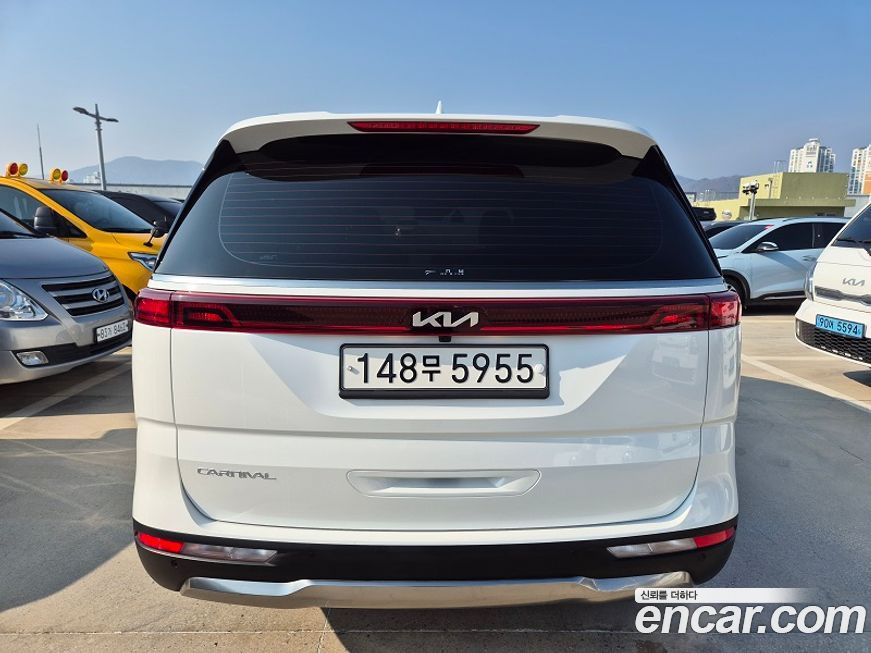 Kia Canival 2023