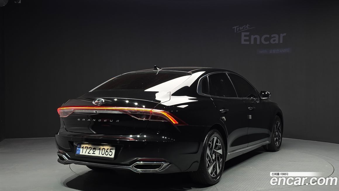 Hyundai Grandeur 2022