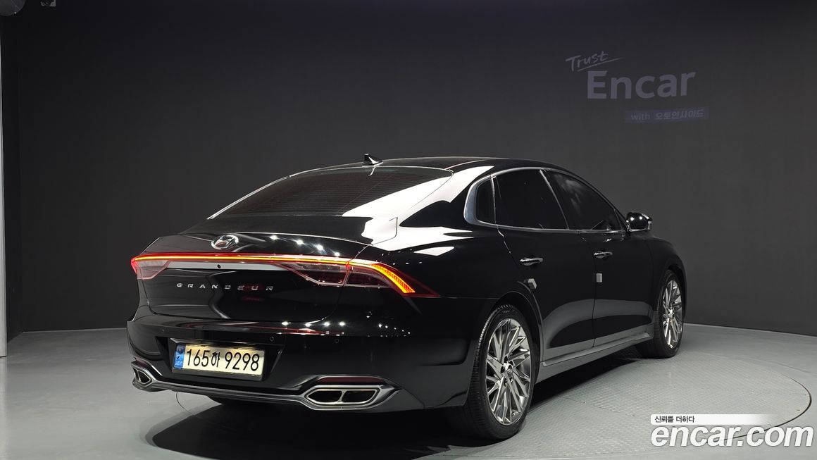 Hyundai Grandeur 2022
