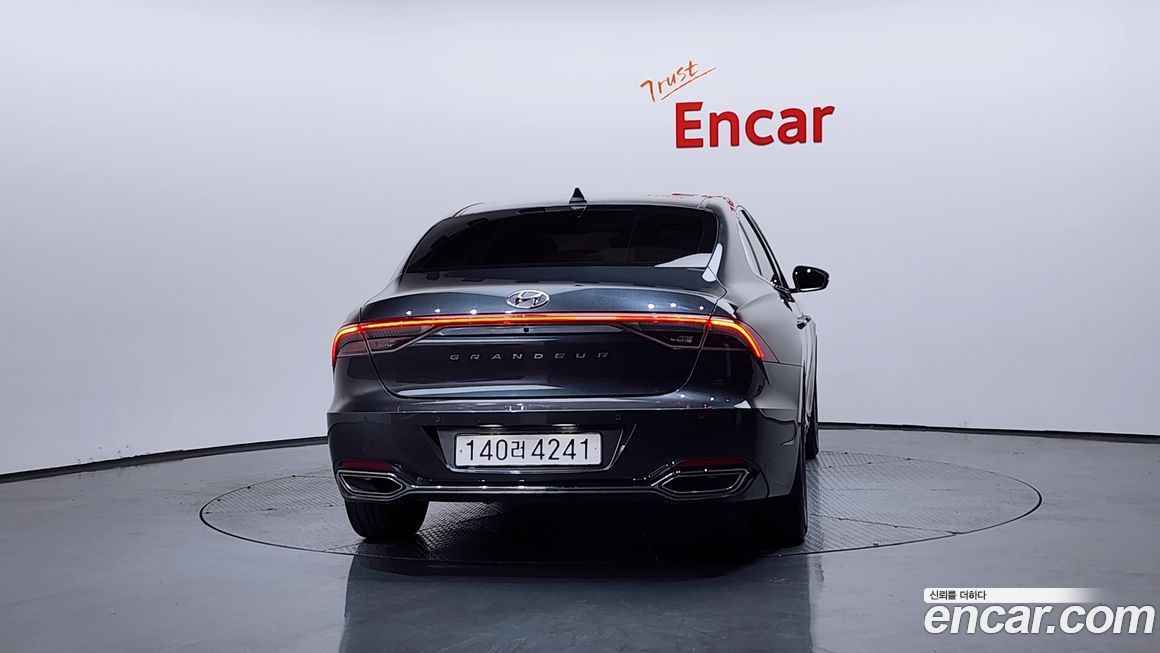 Hyundai Grandeur 2020