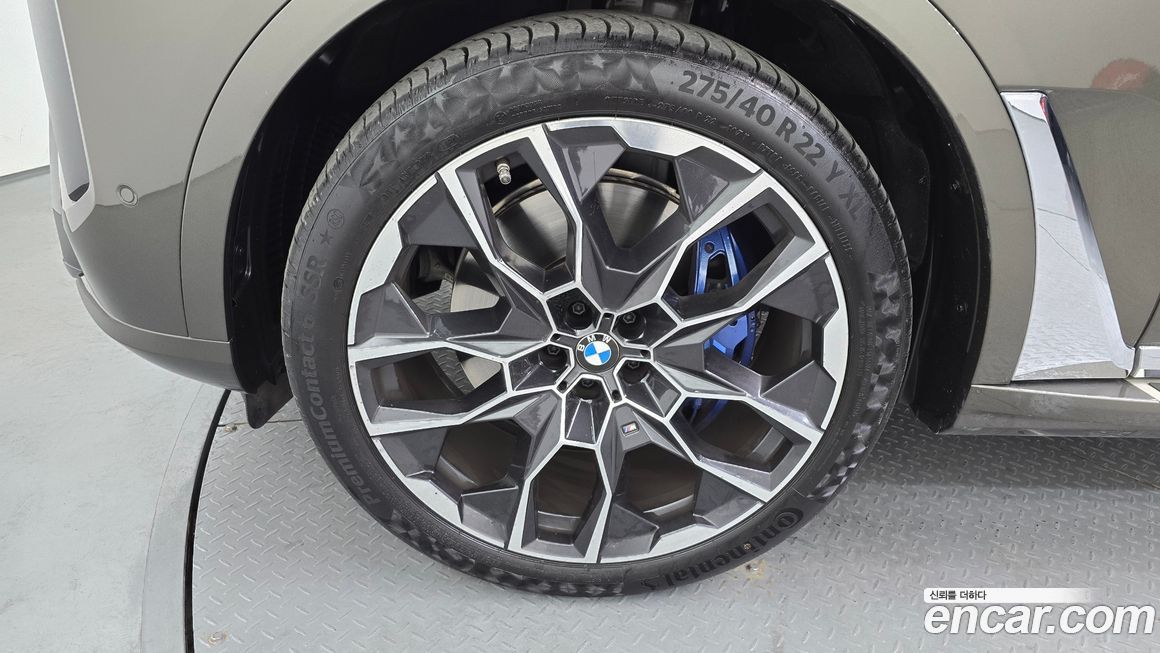 BMW X7 2024