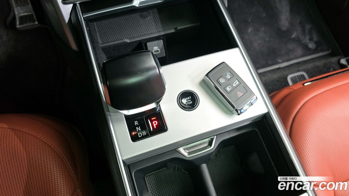 Land Rover Range Rover 2024