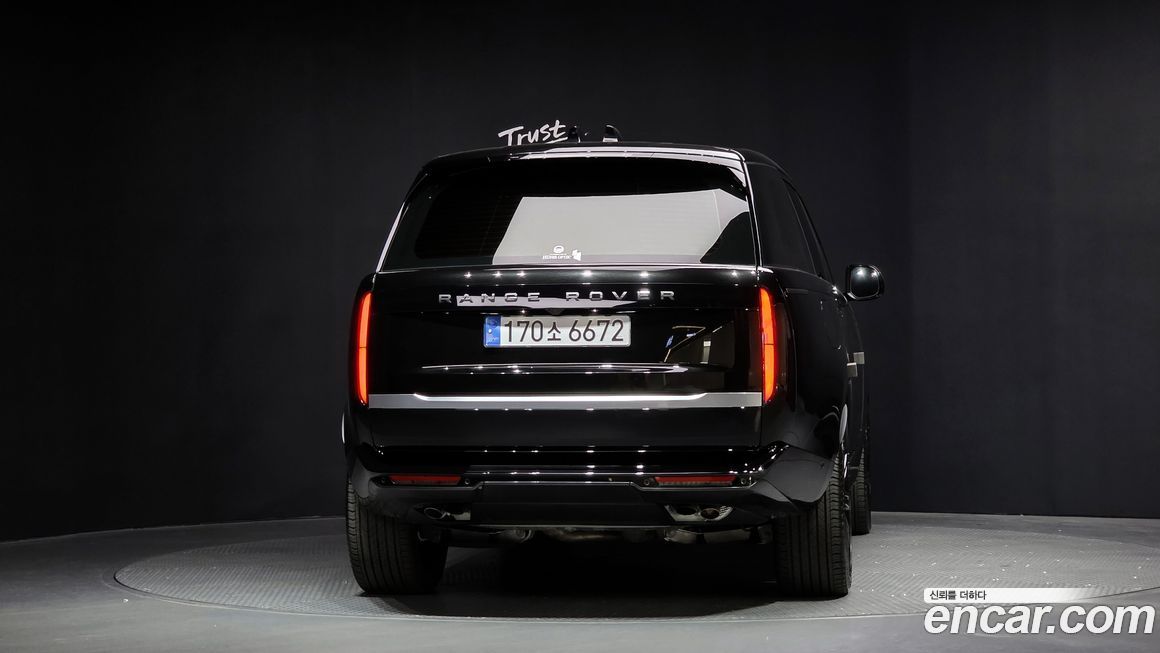 Land Rover Range Rover 2025