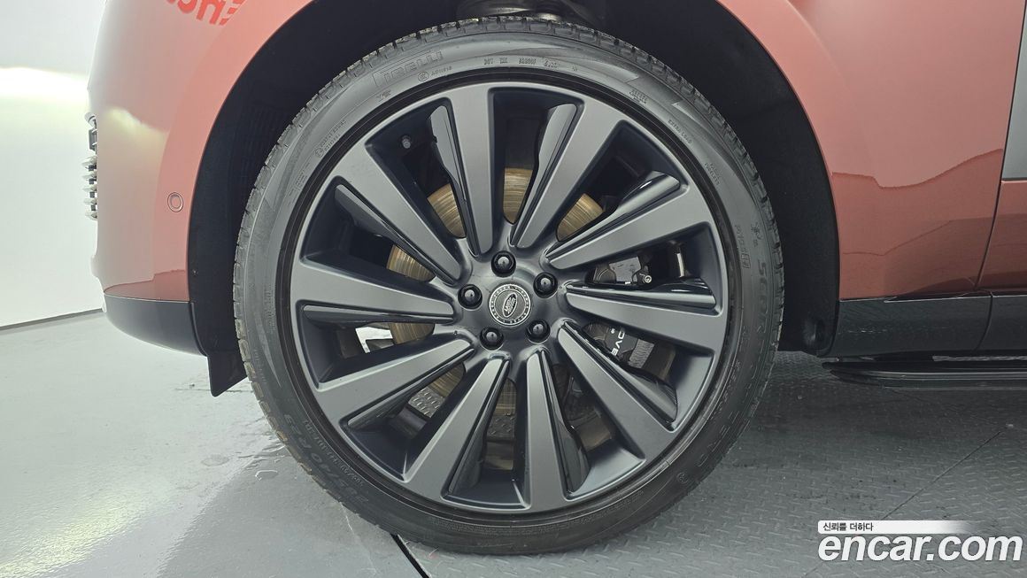 Land Rover Range Rover 2024