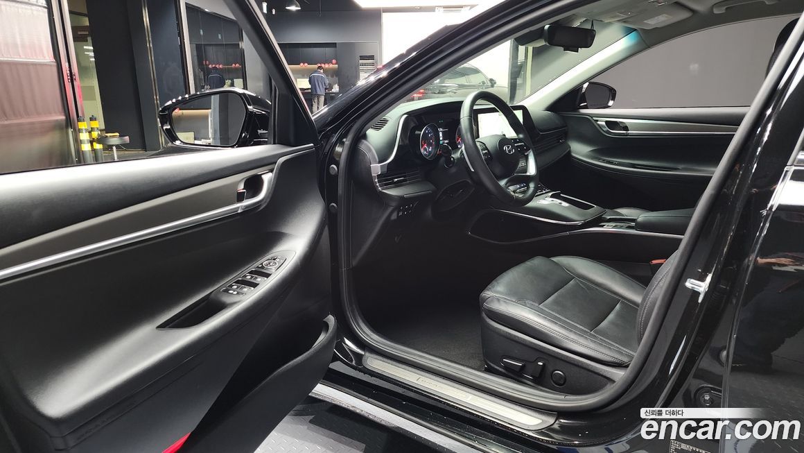 Hyundai Grandeur 2021