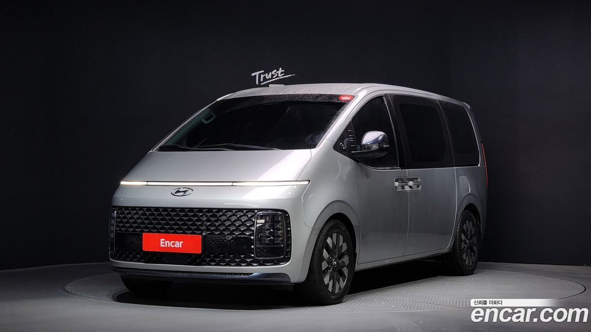 Hyundai Staria 2022