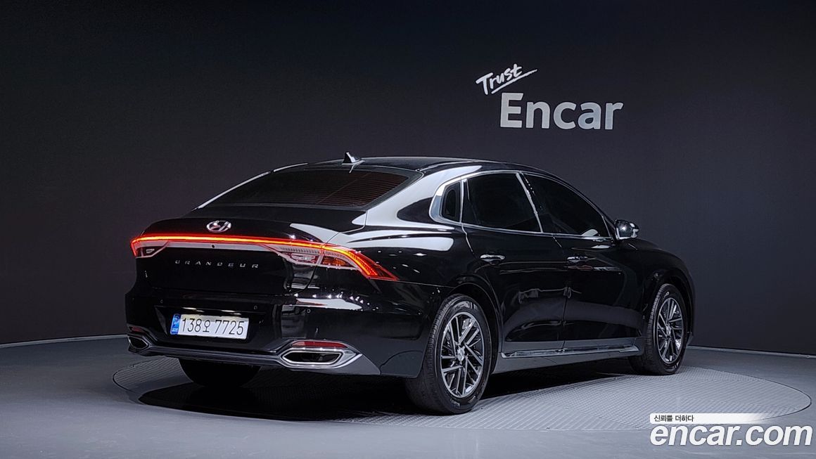 Hyundai Grandeur 2021