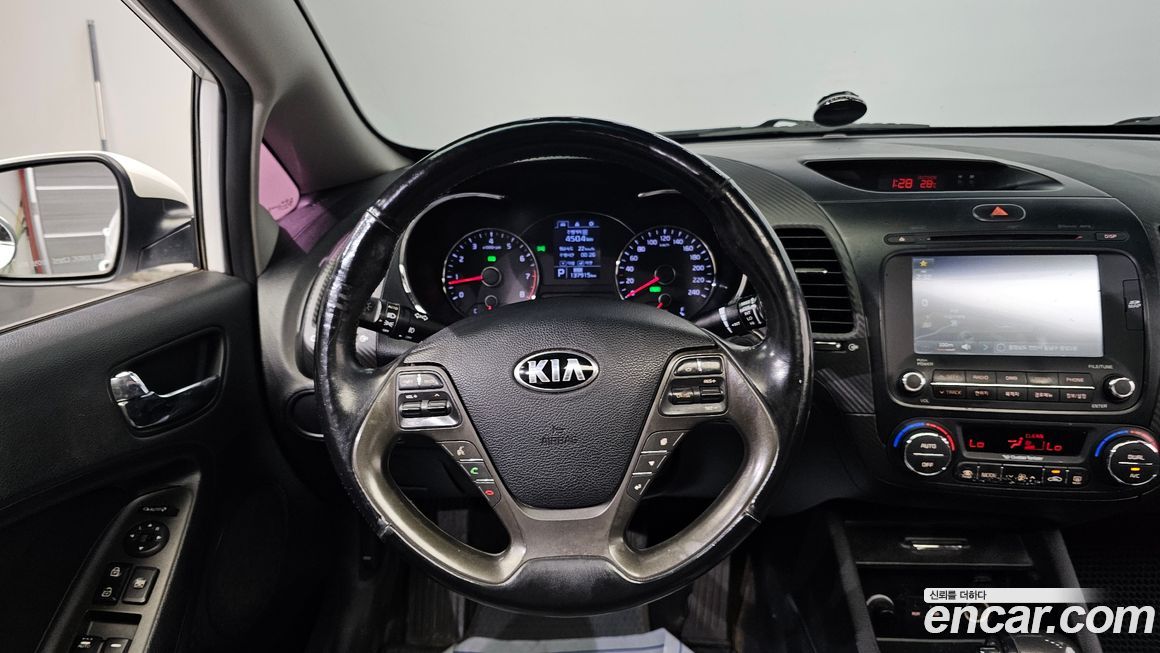 Kia K3 2013
