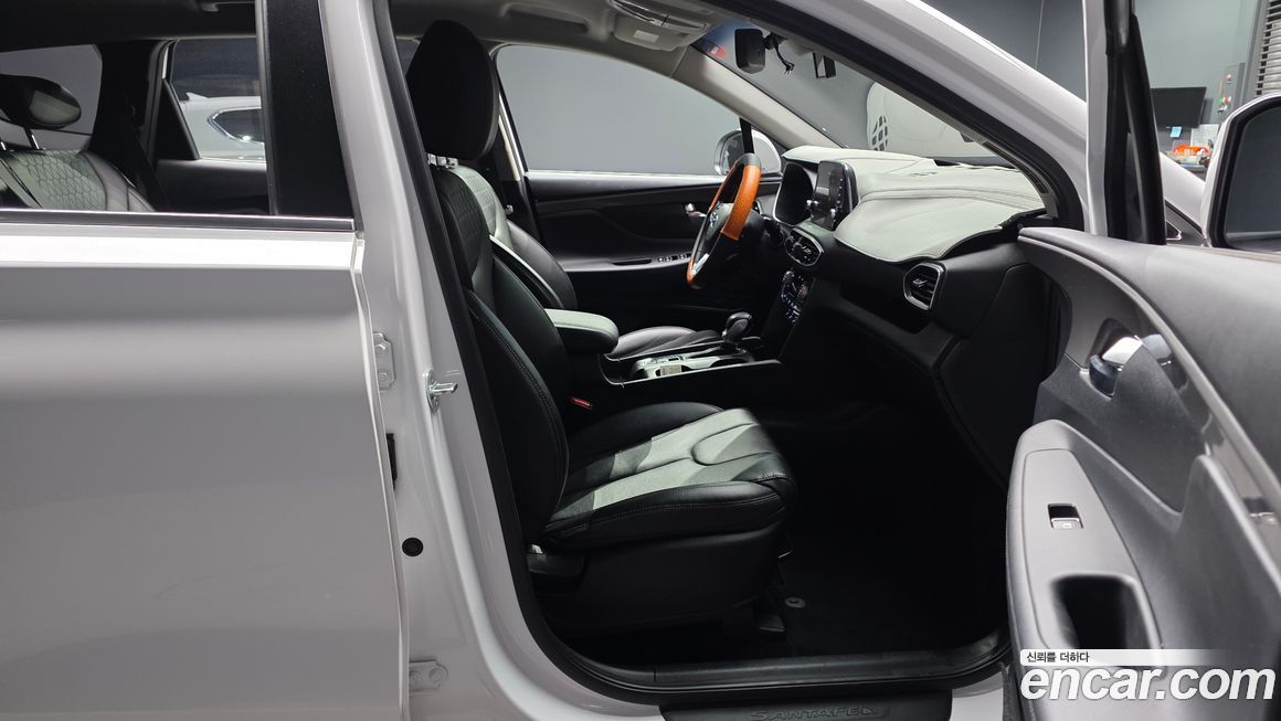 Hyundai Santafe 2020