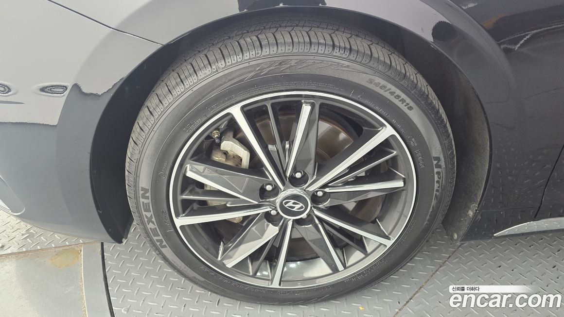 Hyundai Grandeur 2020