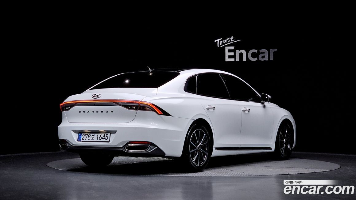 Hyundai Grandeur 2022