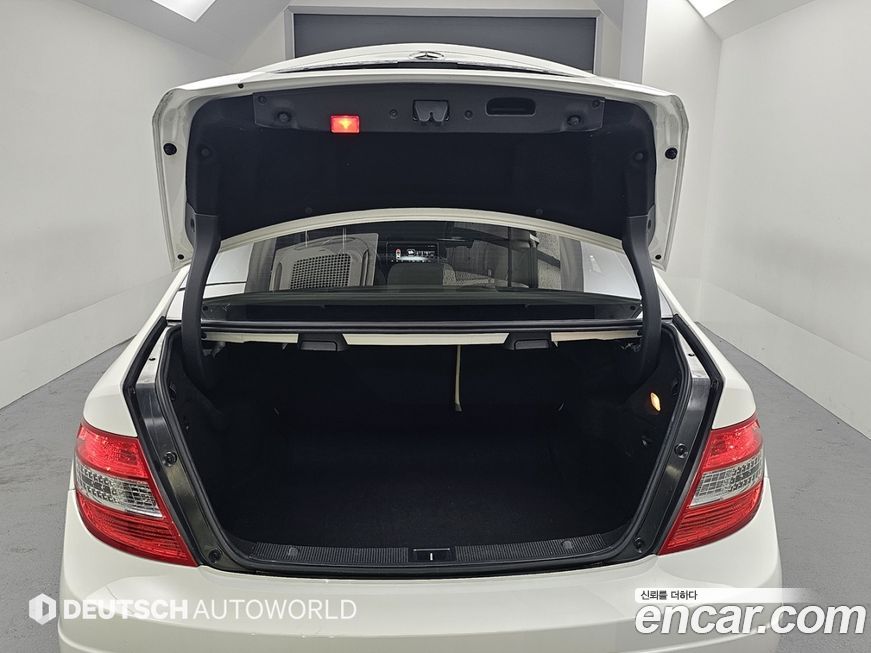 Mercedes-Benz C-Class 2013