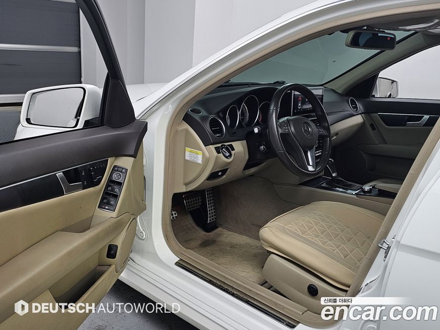 Mercedes-Benz C-Class 2013