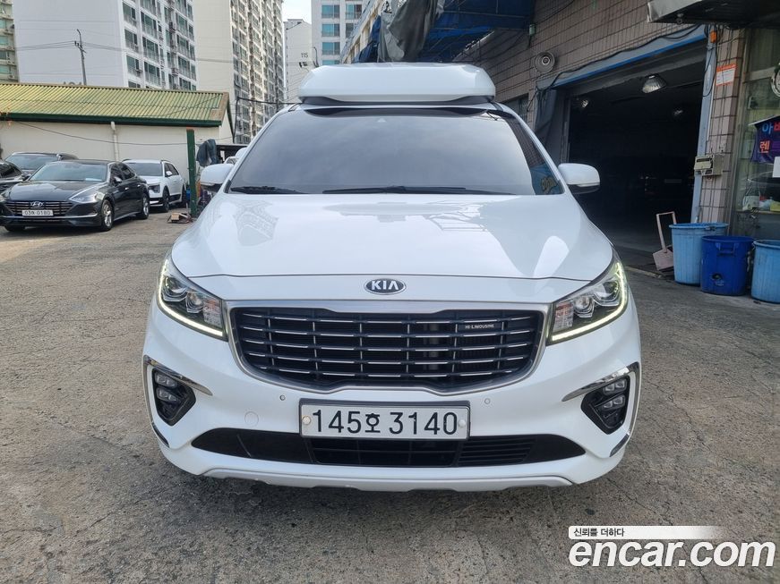 Kia Canival 2020
