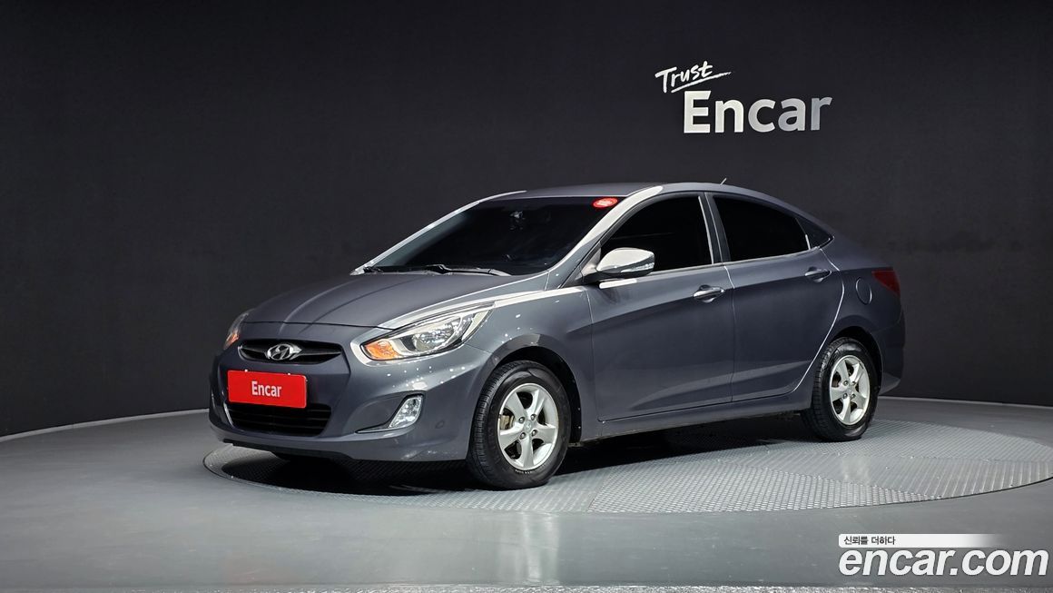 Hyundai Accent 2012