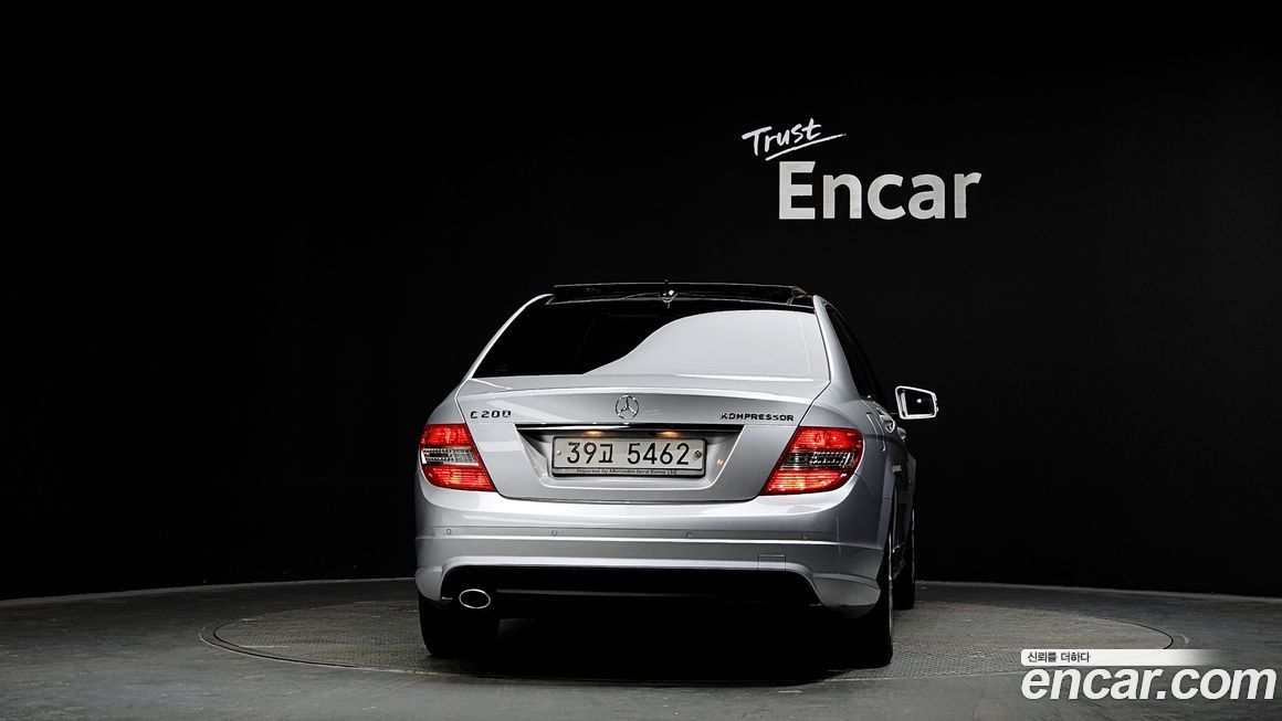 Mercedes-Benz C-Class 2010