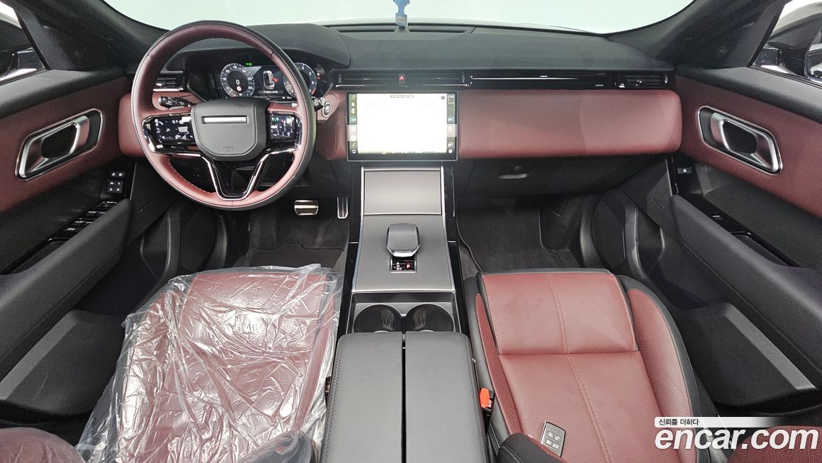 Land Rover Range Rover Velar 2025