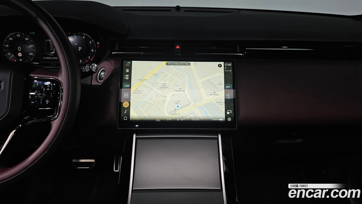 Land Rover Range Rover Velar 2025