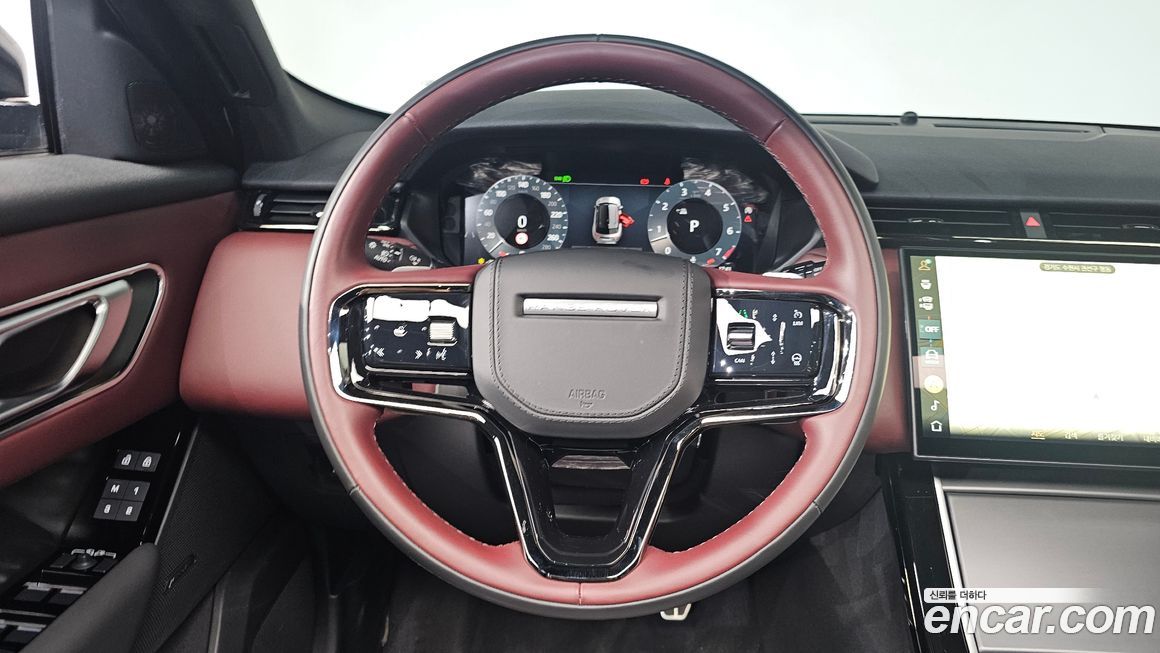 Land Rover Range Rover Velar 2025