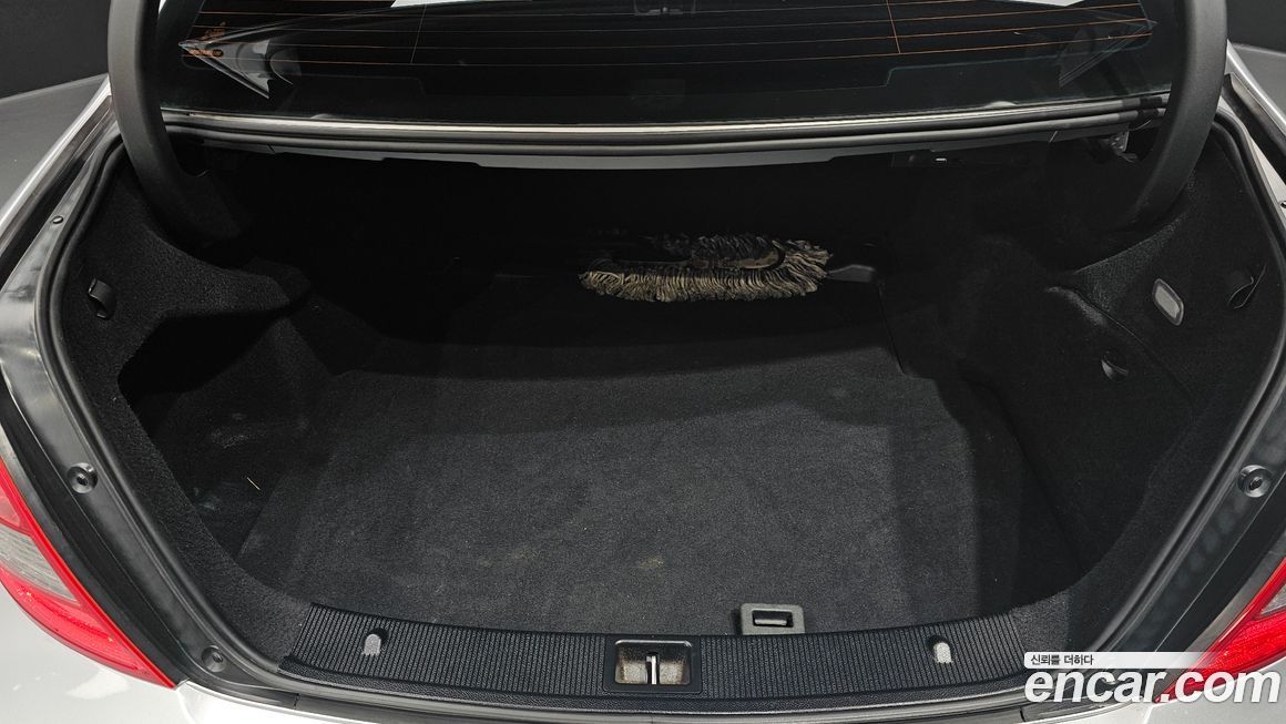 Mercedes-Benz C-Class 2010