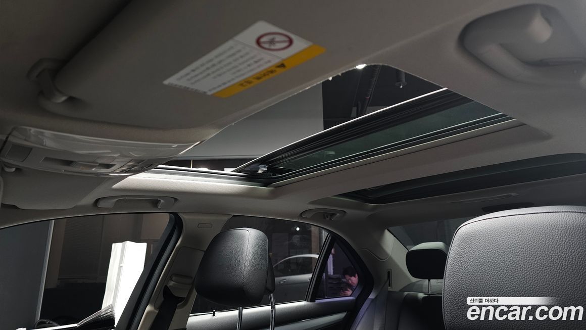 Mercedes-Benz C-Class 2010