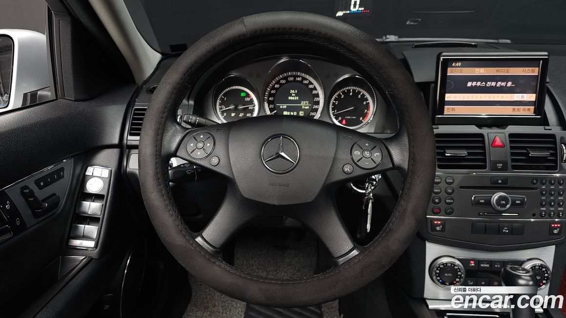 Mercedes-Benz C-Class 2010