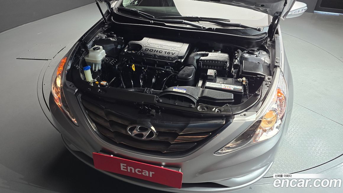 Hyundai Sonata 2011