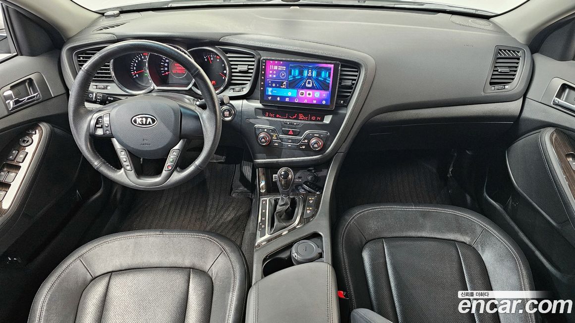 Kia K5 2011