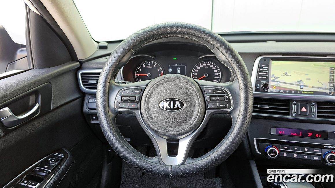 Kia K5 2016