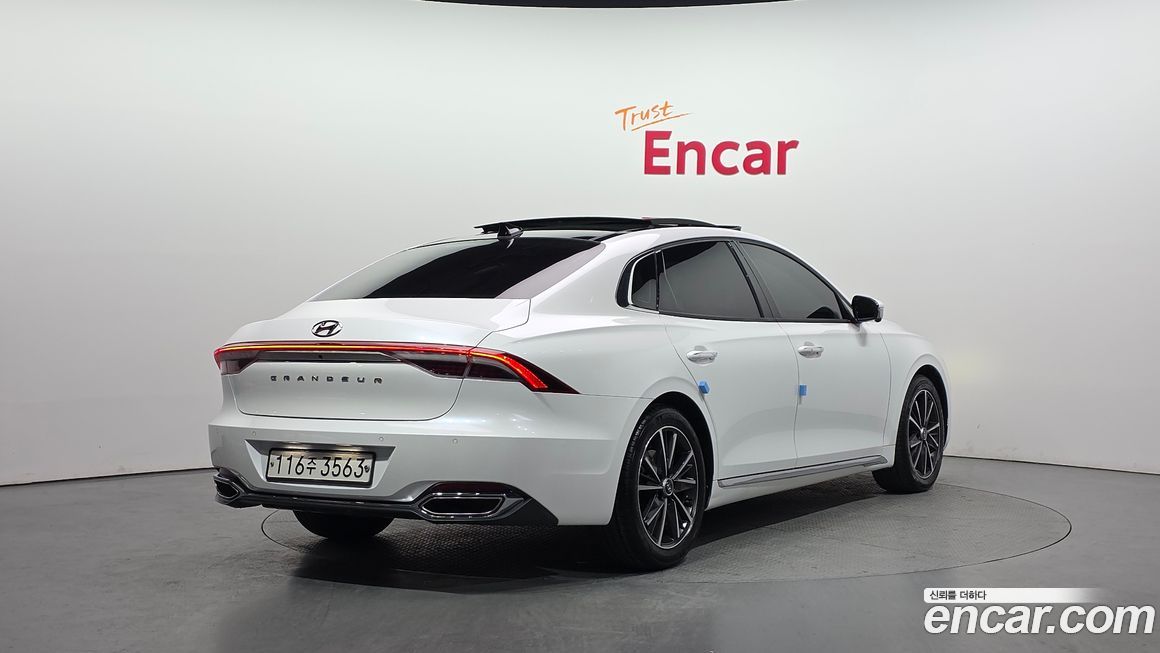 Hyundai Grandeur 2020