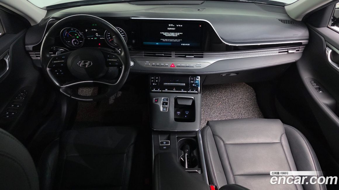 Hyundai Grandeur 2020