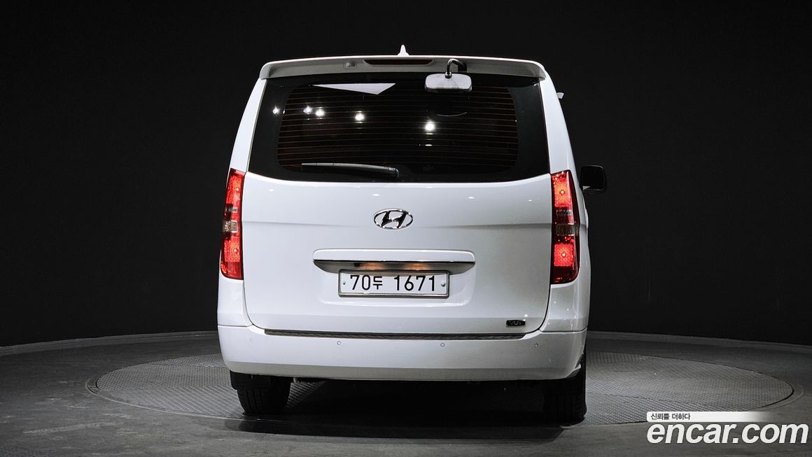 Hyundai Starex 2014