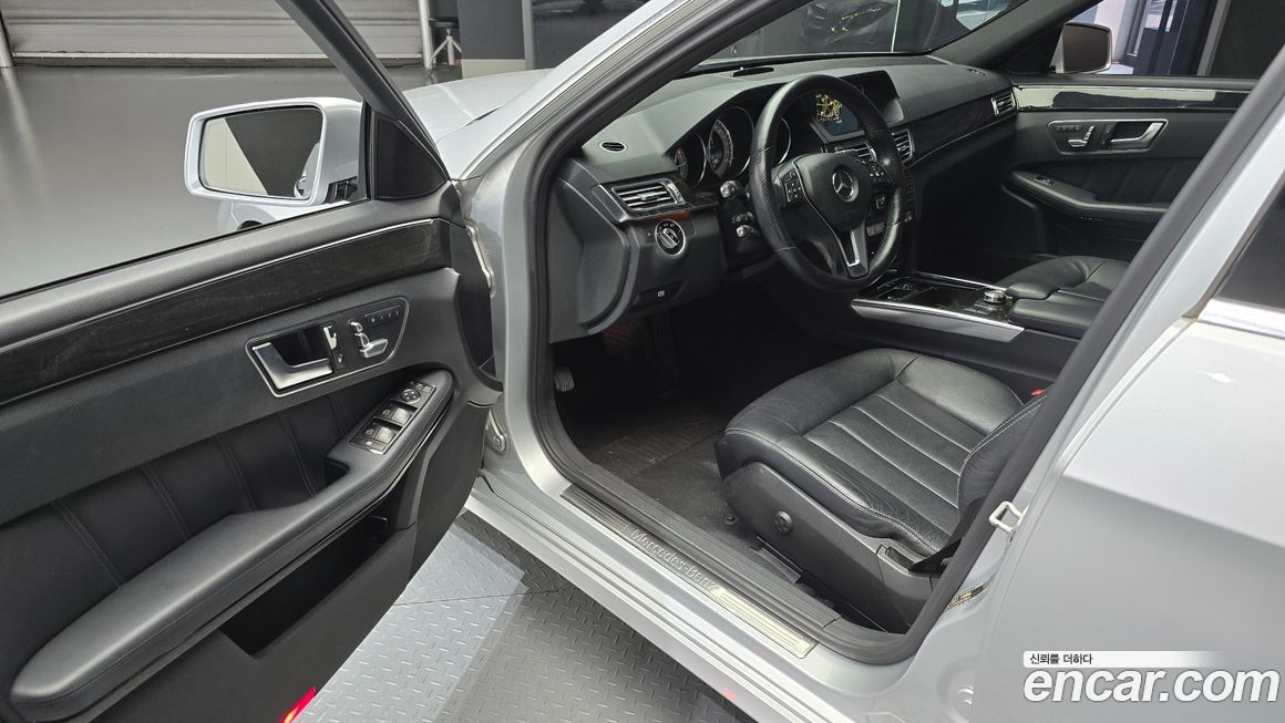 Mercedes-Benz E-Class 2014