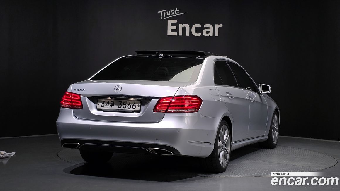 Mercedes-Benz E-Class 2014