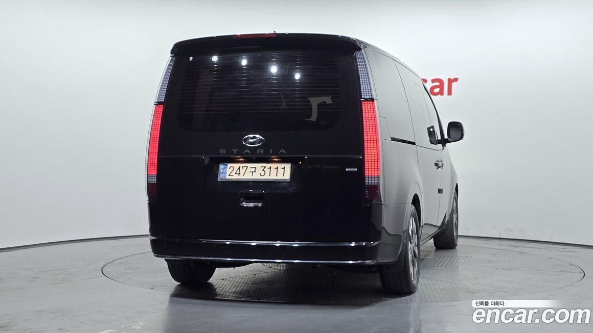 Hyundai Staria 2023