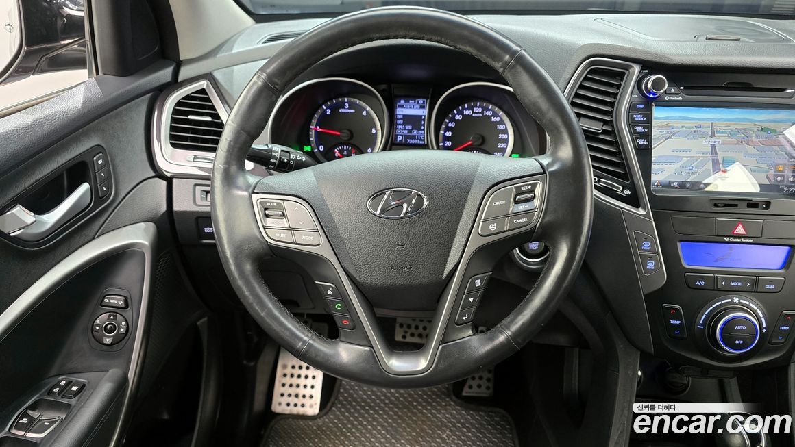 Hyundai Santafe 2015