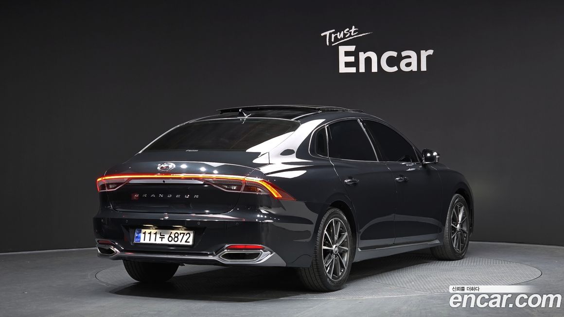 Hyundai Grandeur 2022