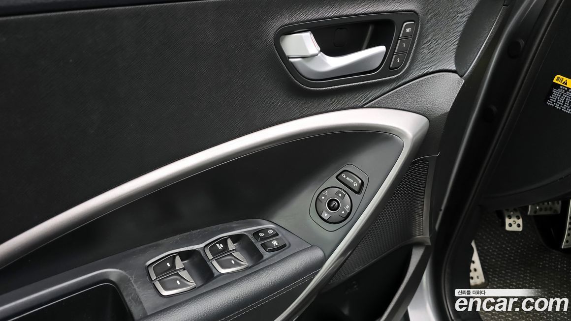 Hyundai Santafe 2015