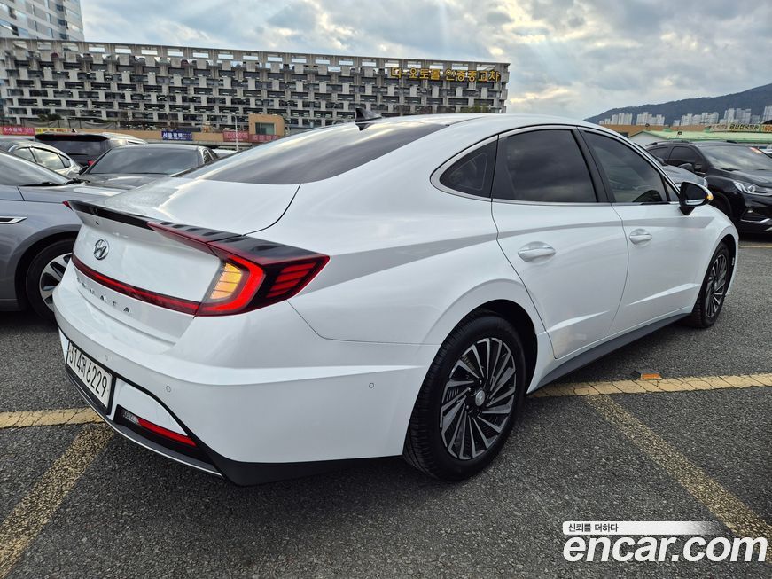 Hyundai Sonata 2022