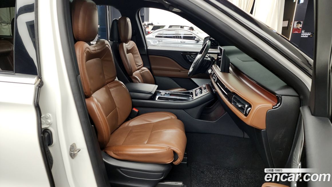 Lincoln Aviator 2021