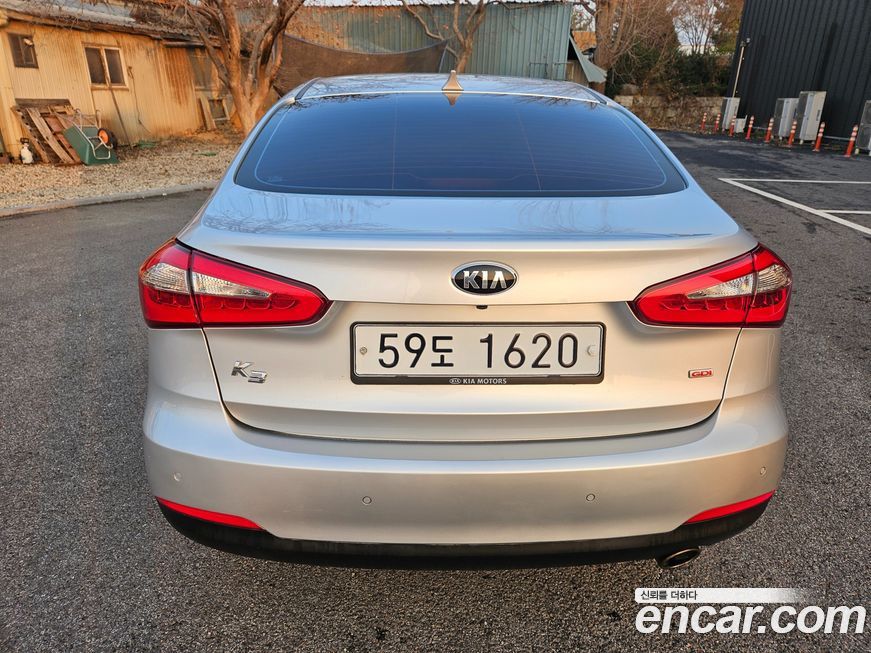 Kia K3 2013