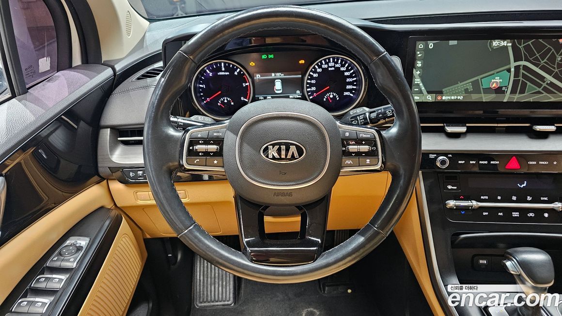 Kia Canival 2021