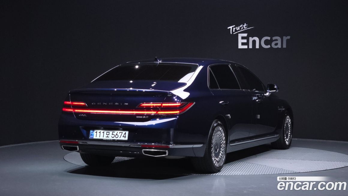 Genesis G90 2020