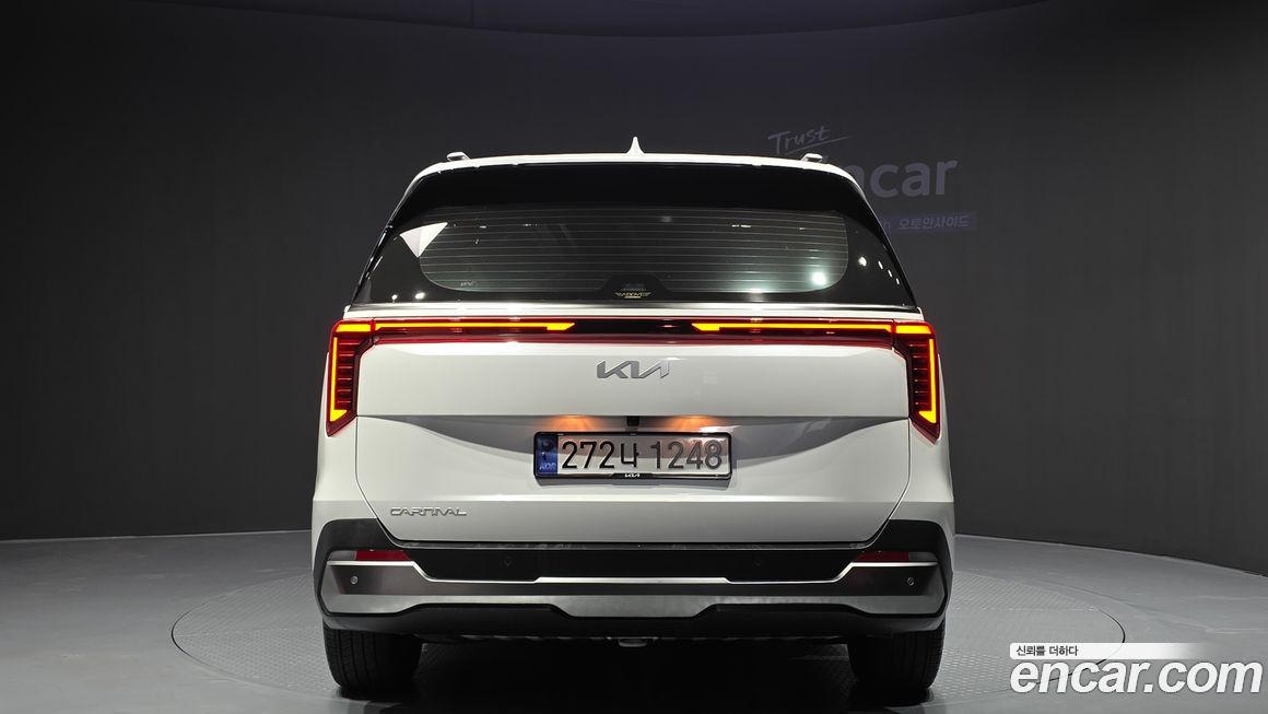 Kia Canival 2025