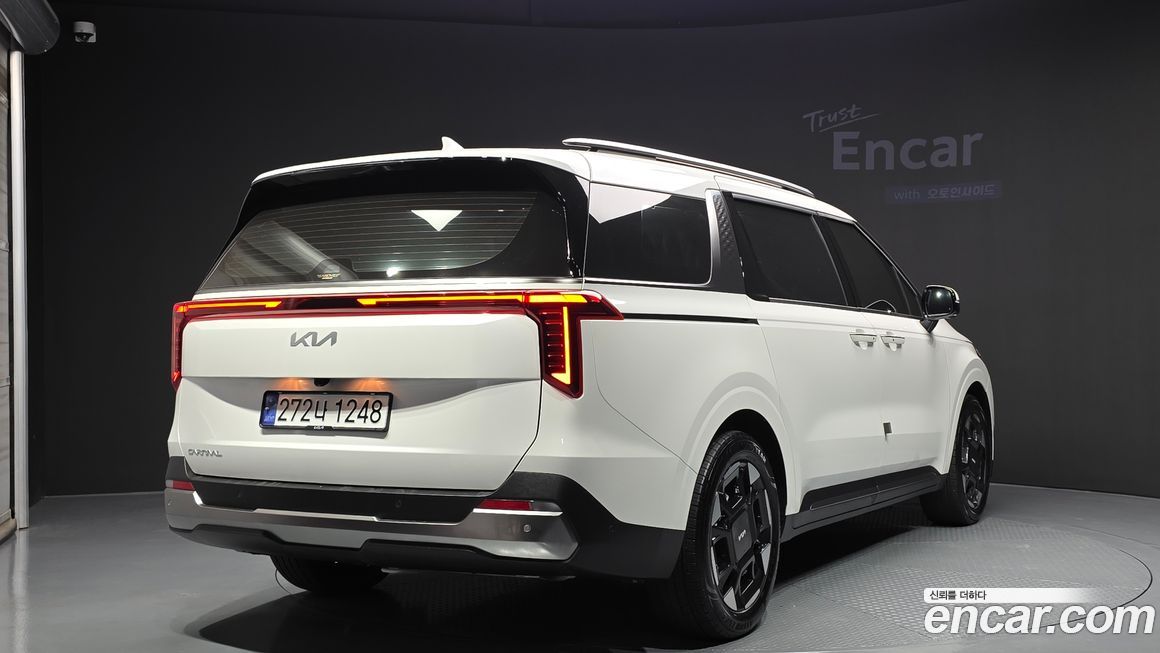 Kia Canival 2025