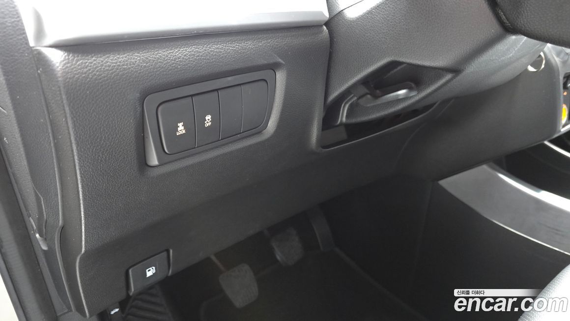 KG_Mobility_Ssangyong KORANDO 2014