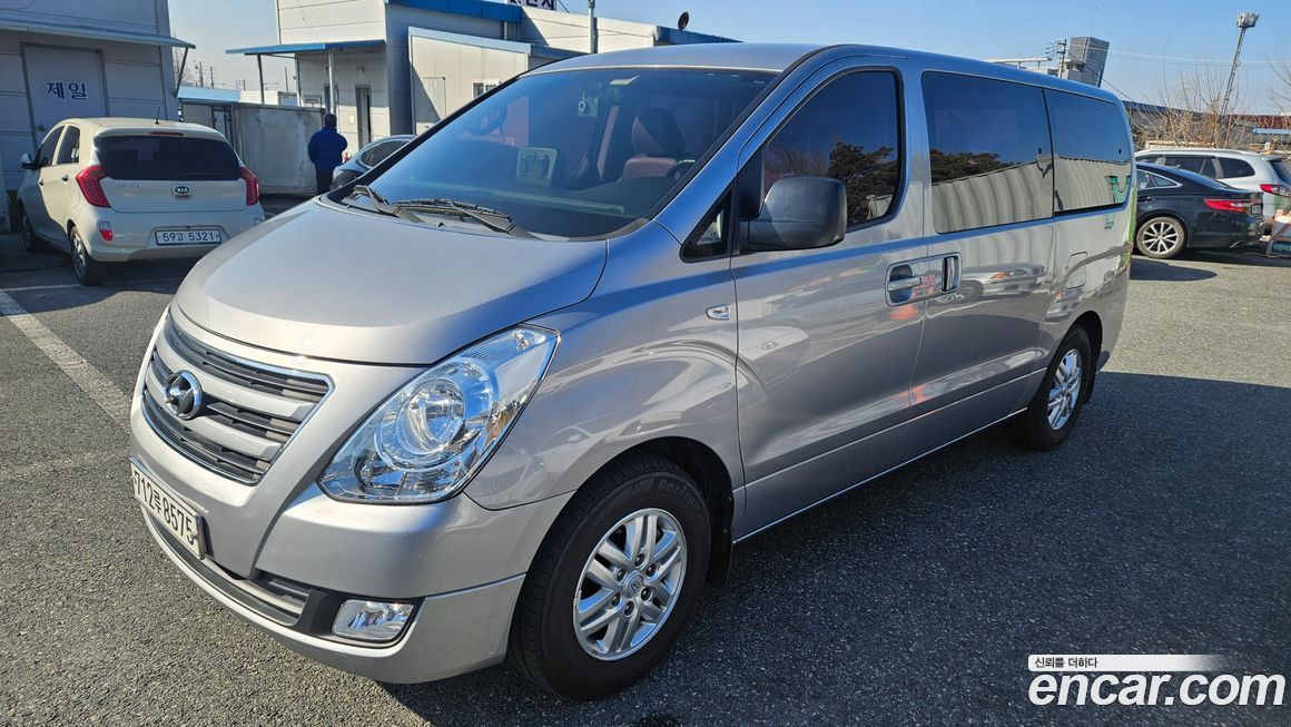 Hyundai Starex 2018