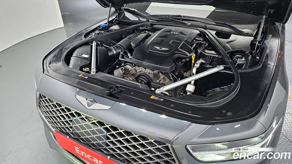 Genesis G90 2021