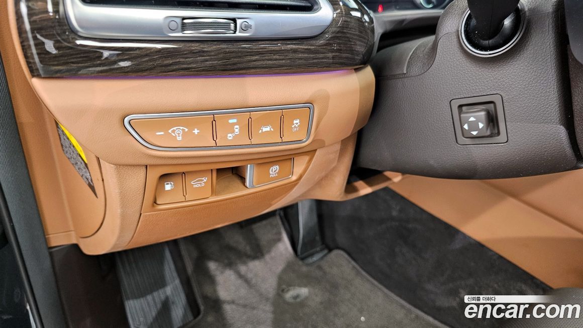 Genesis G90 2021
